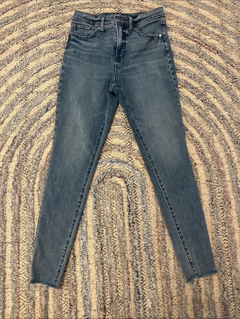 Express Women's Skinny Jeans in Faded Blue
